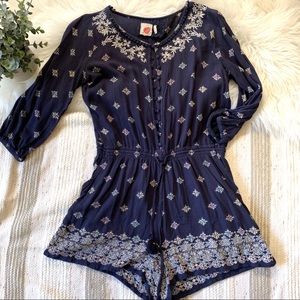 Anthro▪️Lilka Starflower Navy Blue Rayon Romper. S
